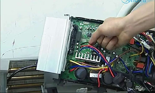 赤壁美的空调电话是多少