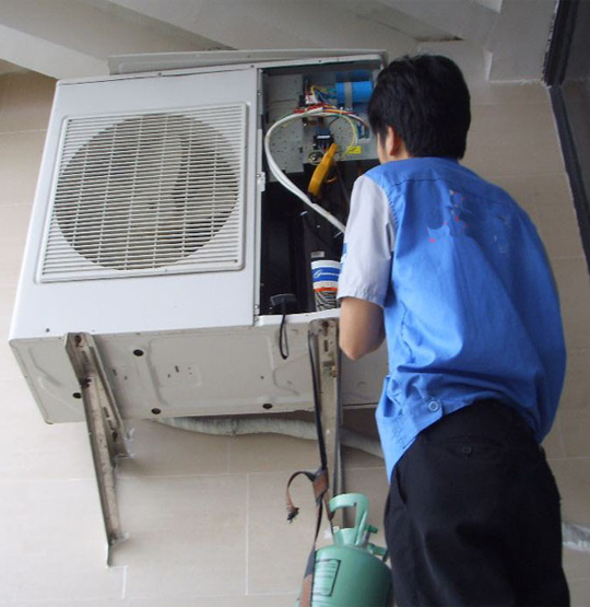 赤壁空调开机无反应维修